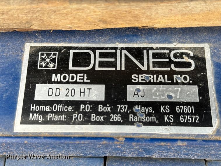 image for item EM8378 2011 Deines DD 20HT lawn mower