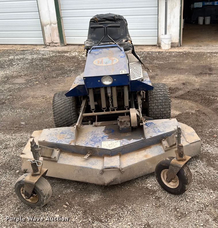 image for item EM8379 2014 Deines DD 20HT EP lawn mower