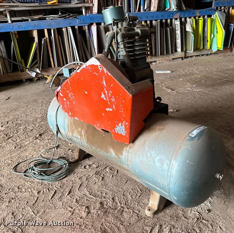 image for item EM8381 Curtis CV968A air compressor