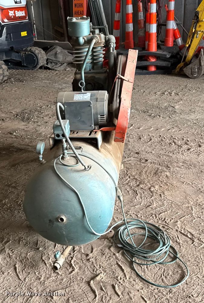 image for item EM8381 Curtis CV968A air compressor