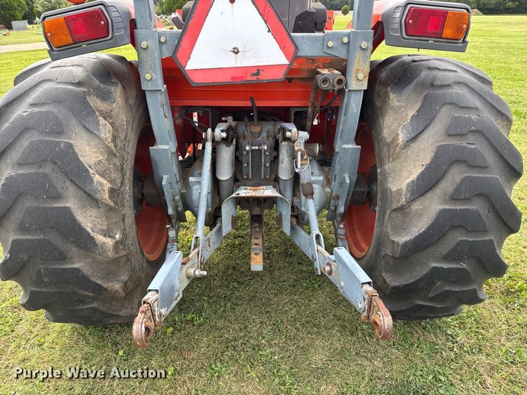 image for item EM8383 2004 Kubota L5030D MFWD tractor