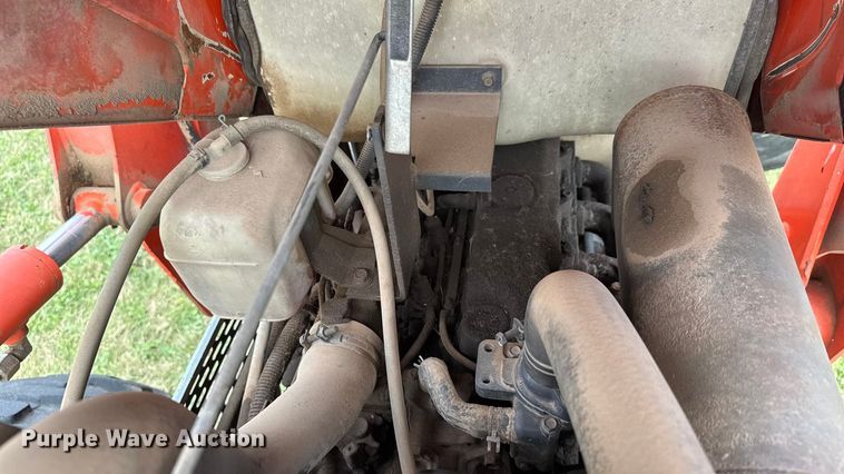 image for item EM8383 2004 Kubota L5030D MFWD tractor