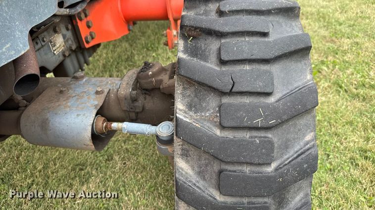 image for item EM8383 2004 Kubota L5030D MFWD tractor