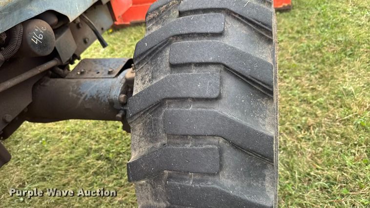 image for item EM8383 2004 Kubota L5030D MFWD tractor