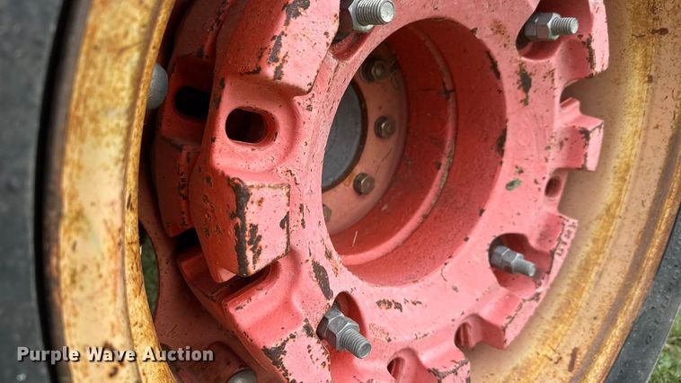 image for item EM8383 2004 Kubota L5030D MFWD tractor