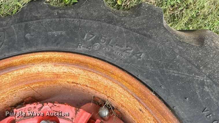 image for item EM8383 2004 Kubota L5030D MFWD tractor