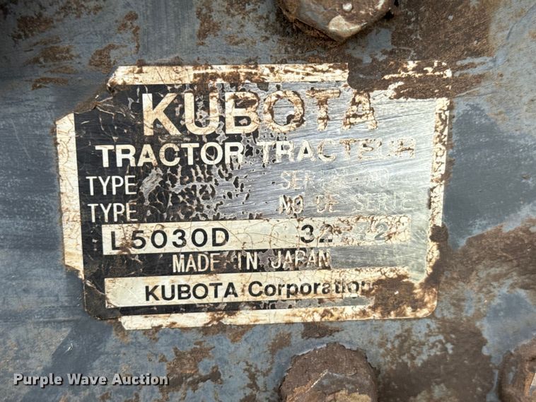 image for item EM8383 2004 Kubota L5030D MFWD tractor