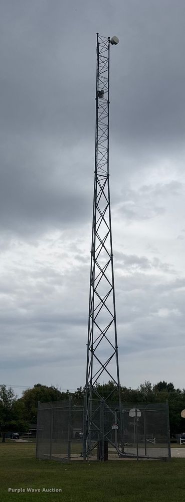image for item EM8391 Radio tower