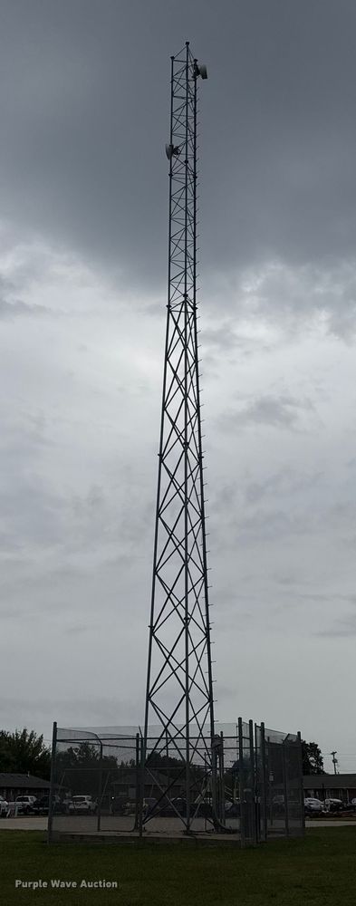 image for item EM8391 Radio tower