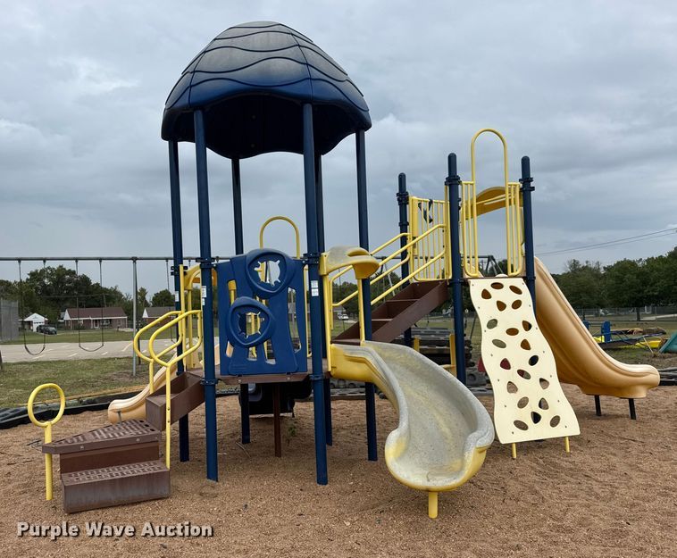 image for item EM8393 Park Structures playground equipment