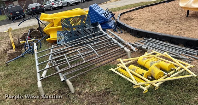 image for item EM8395 Playground equipment