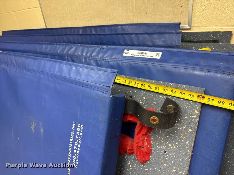 image for item EM8396 Everlast Climbing Industries climbing wall