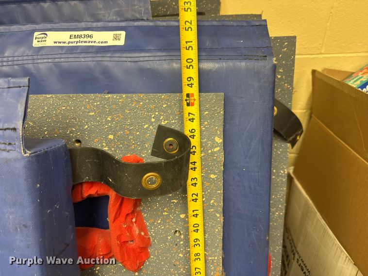 image for item EM8396 Everlast Climbing Industries climbing wall