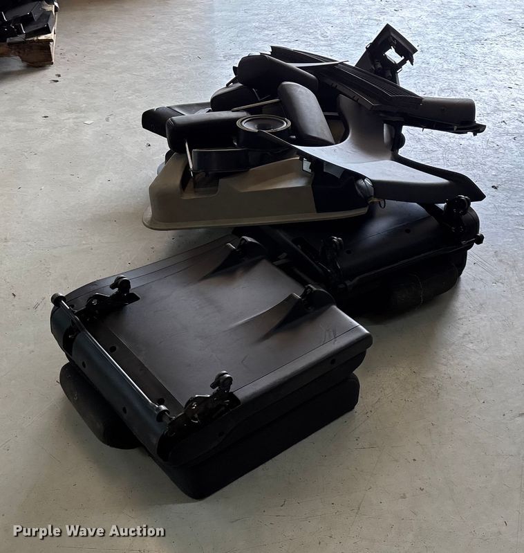 image for item EN5670 Automotive parts