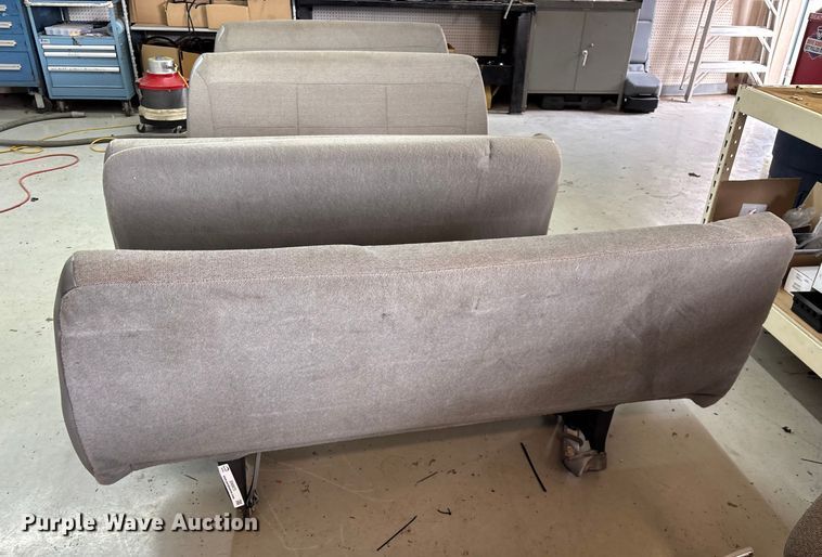 image for item EN5673 (4) bench seats