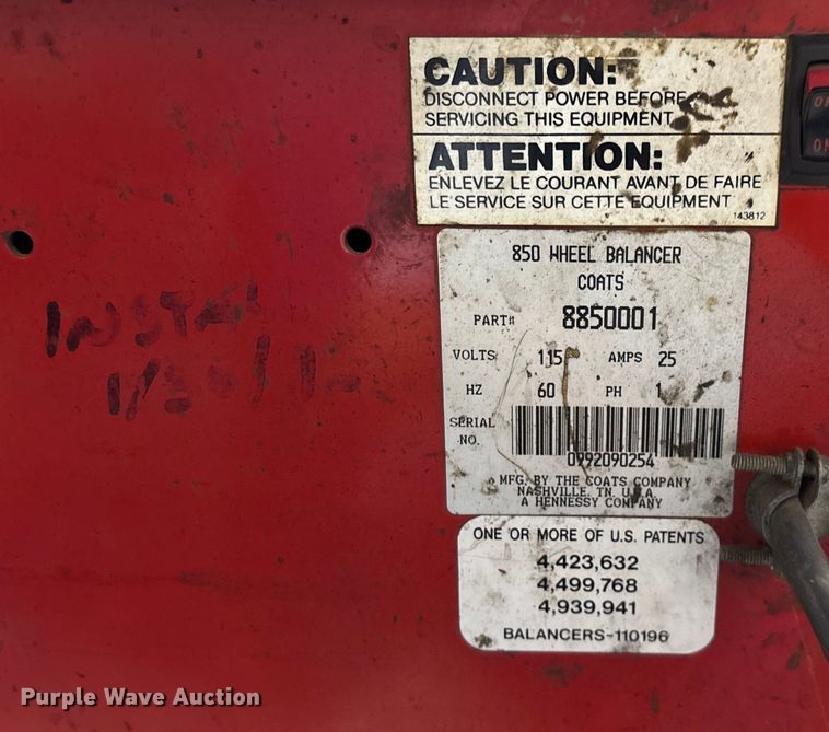 image for item EN5675 Coats 850 Computer Balancer tire balancer