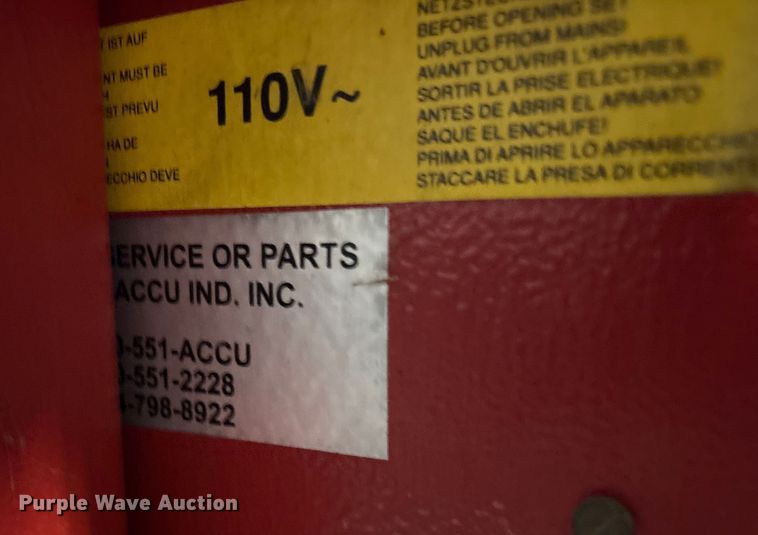 image for item EN5676 Accu-turn 326S tire machine