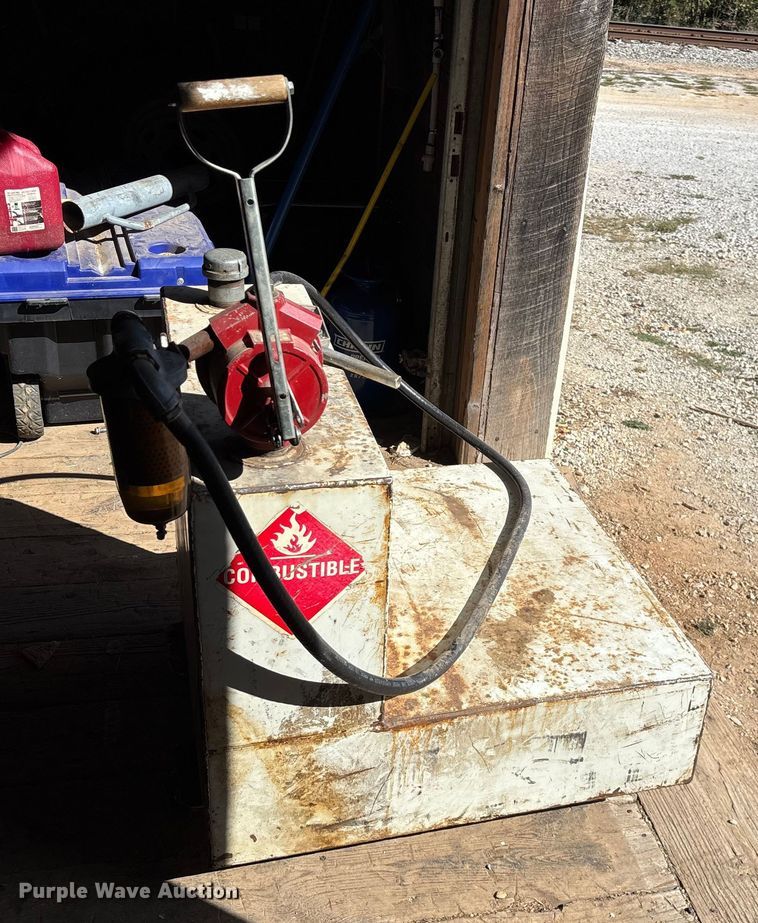 image for item EN5678 Transfer fuel tank