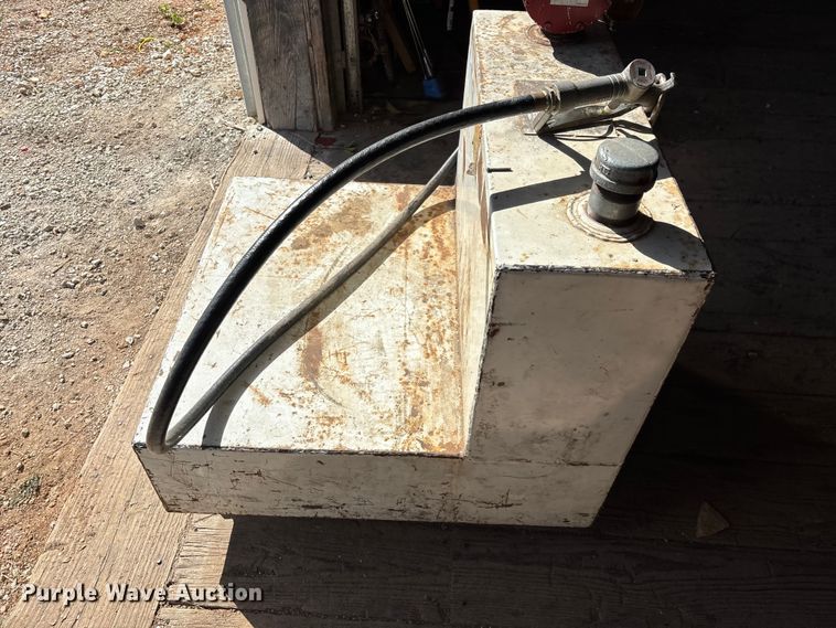 image for item EN5678 Transfer fuel tank