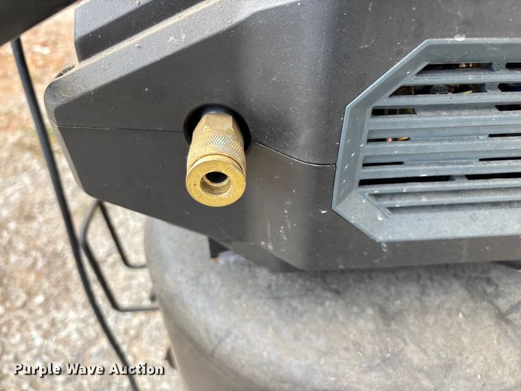 image for item EN5679 Kobalt air compressor