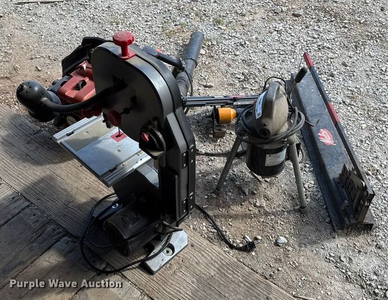 image for item EN5681 Tools