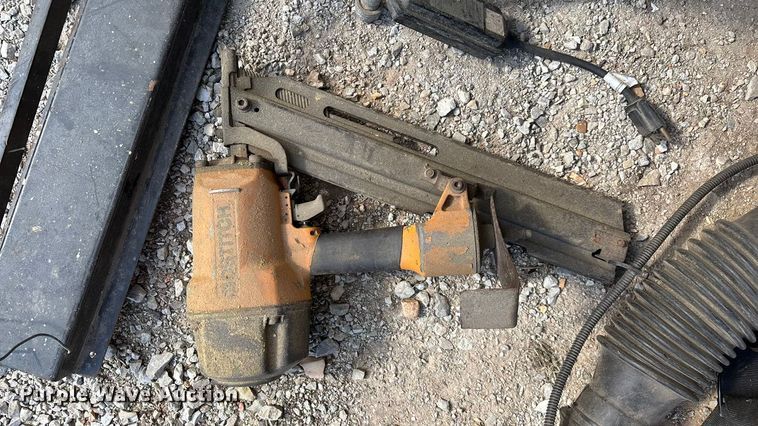 image for item EN5681 Tools