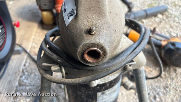 image for item EN5681 Tools