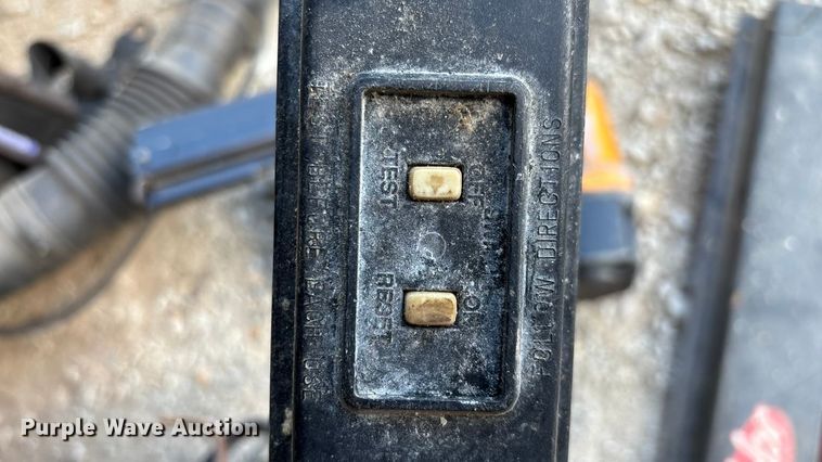 image for item EN5681 Tools