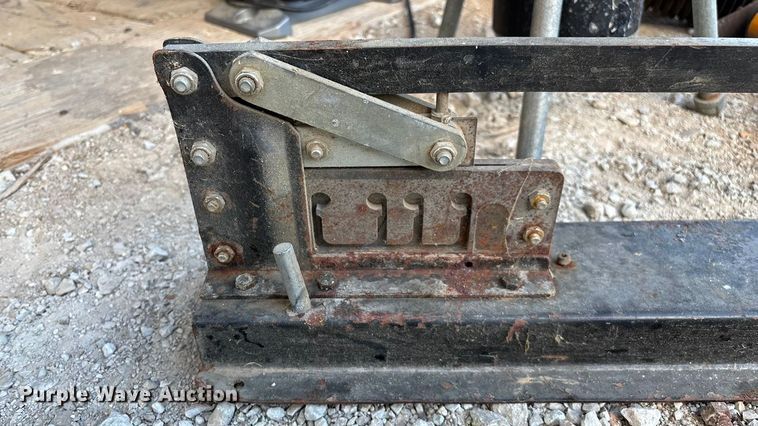 image for item EN5681 Tools