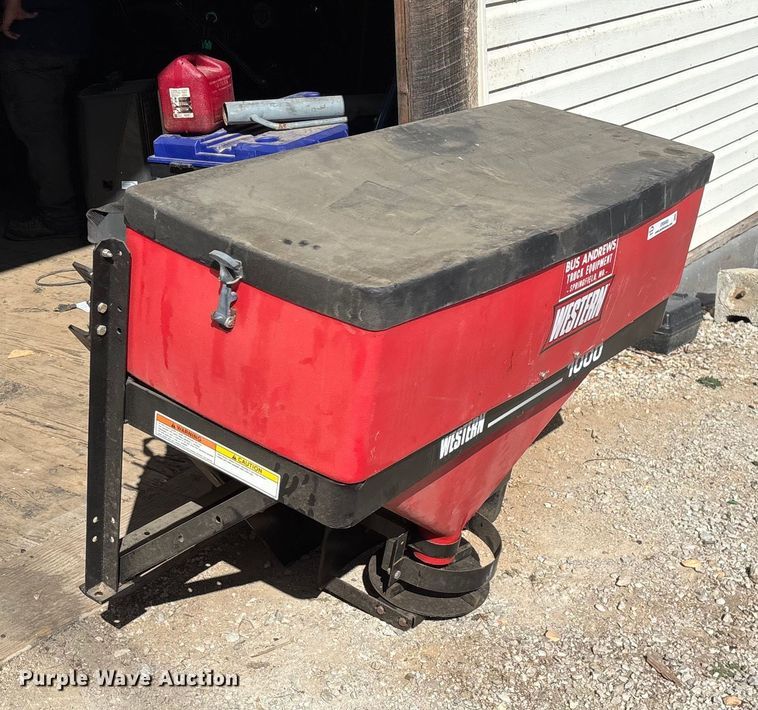 image for item EN5683 Western 1000 spreader