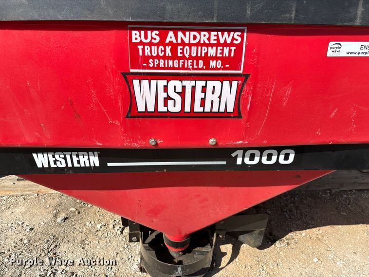 image for item EN5683 Western 1000 spreader