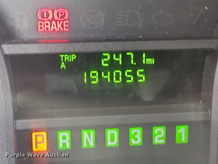 image for item EO4707 2014 Ford E450 shuttle bus