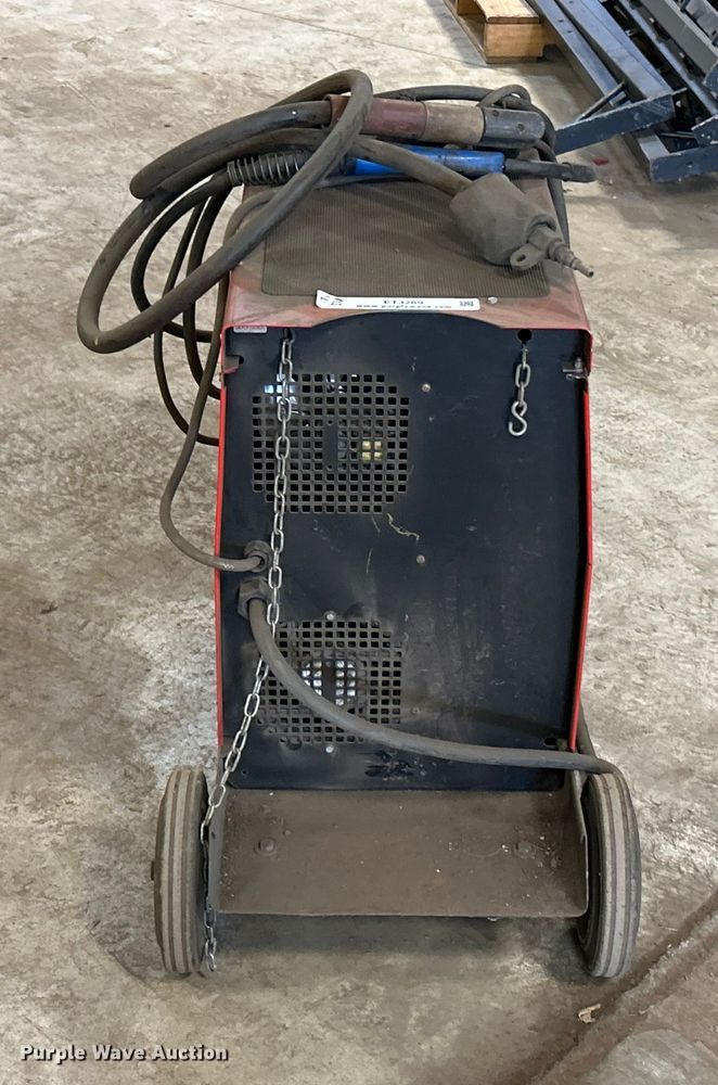 image for item ET3269 Marquette 250A welder