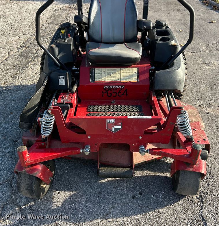 image for item ET3270 Ferris IS 3200Z ZTR lawn mower