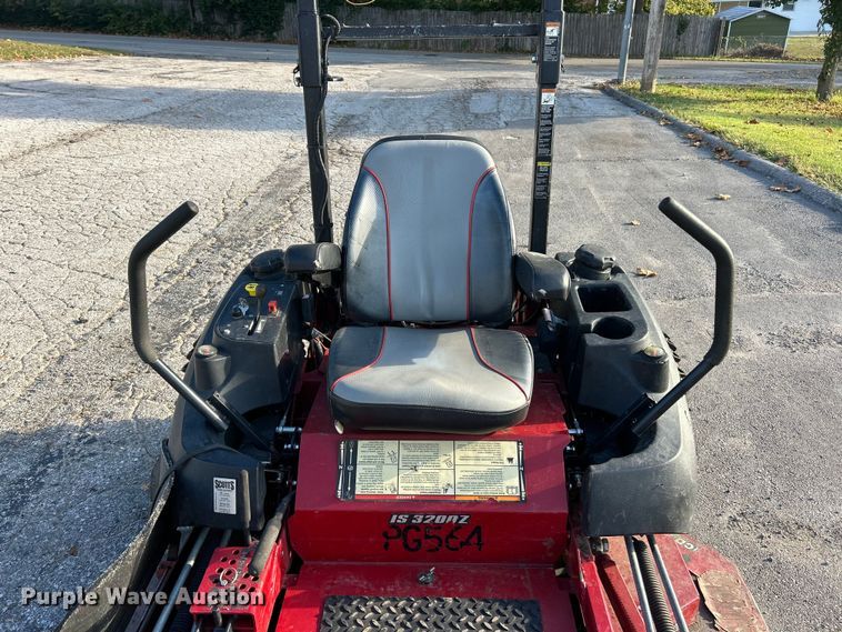 image for item ET3270 Ferris IS 3200Z ZTR lawn mower