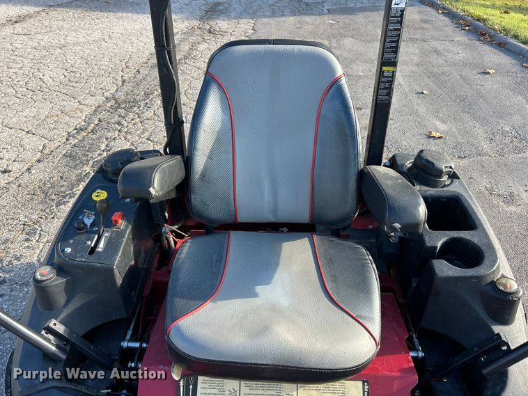 image for item ET3270 Ferris IS 3200Z ZTR lawn mower