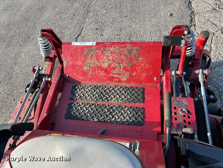 image for item ET3270 Ferris IS 3200Z ZTR lawn mower