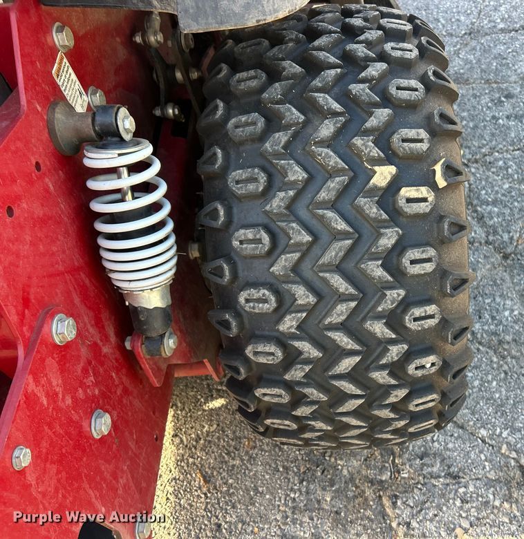 image for item ET3270 Ferris IS 3200Z ZTR lawn mower