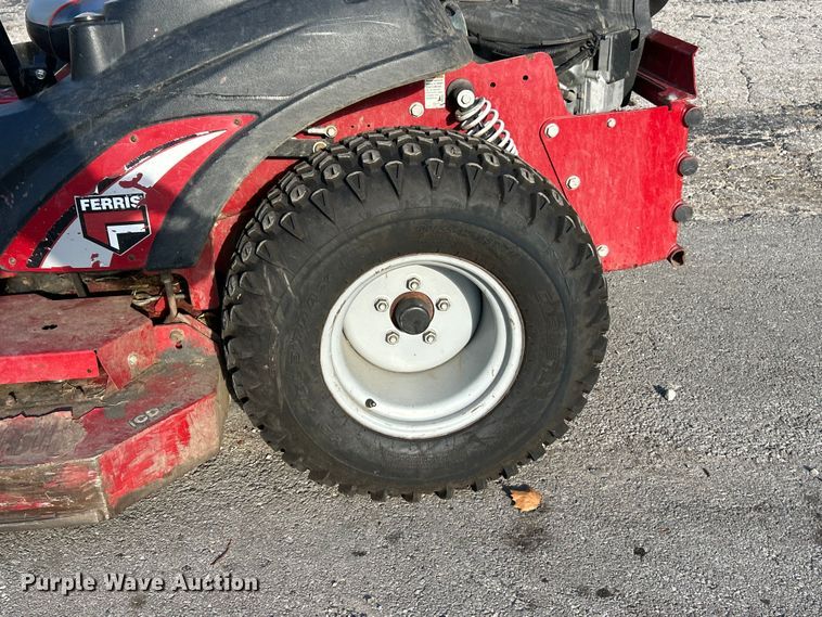 image for item ET3270 Ferris IS 3200Z ZTR lawn mower