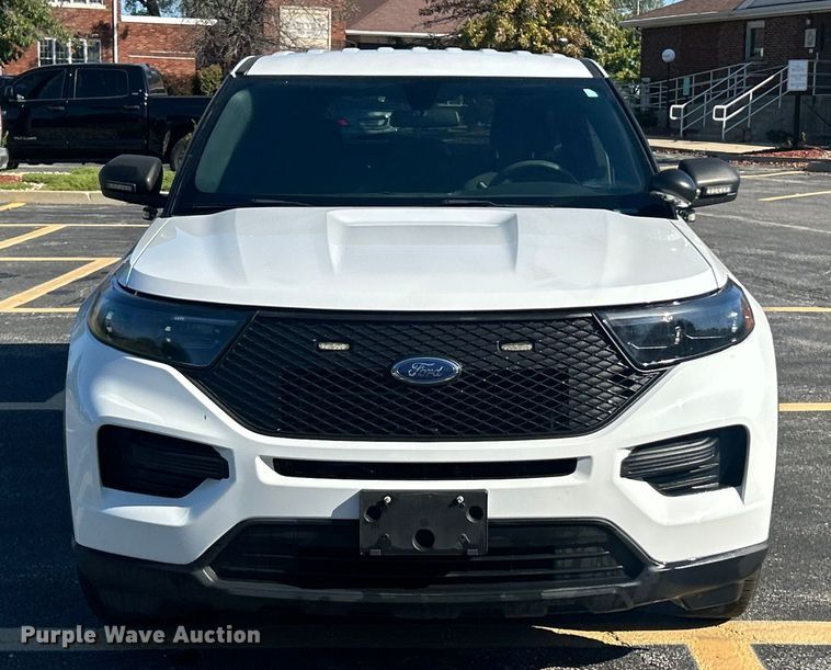 image for item ET3282 2020 Ford Explorer Police Interceptor SUV