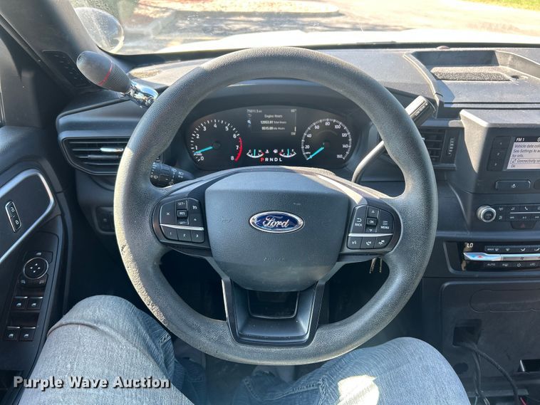 image for item ET3282 2020 Ford Explorer Police Interceptor SUV