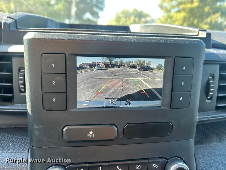 image for item ET3282 2020 Ford Explorer Police Interceptor SUV