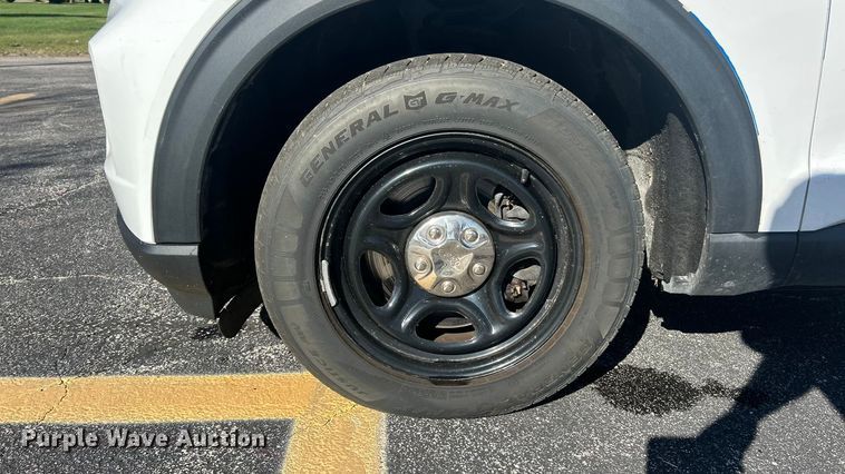 image for item ET3282 2020 Ford Explorer Police Interceptor SUV