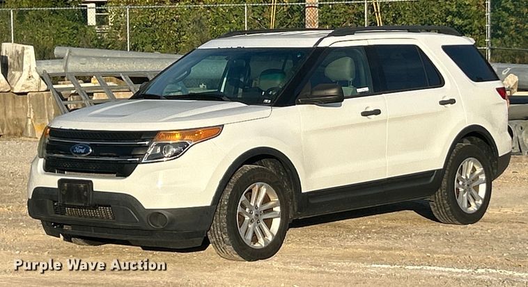 2015 Ford Explorer