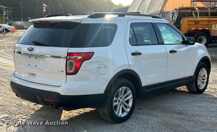 image for item ET3287 2015 Ford Explorer SUV