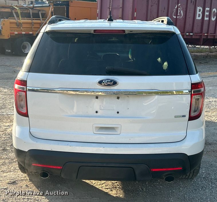 image for item ET3287 2015 Ford Explorer SUV