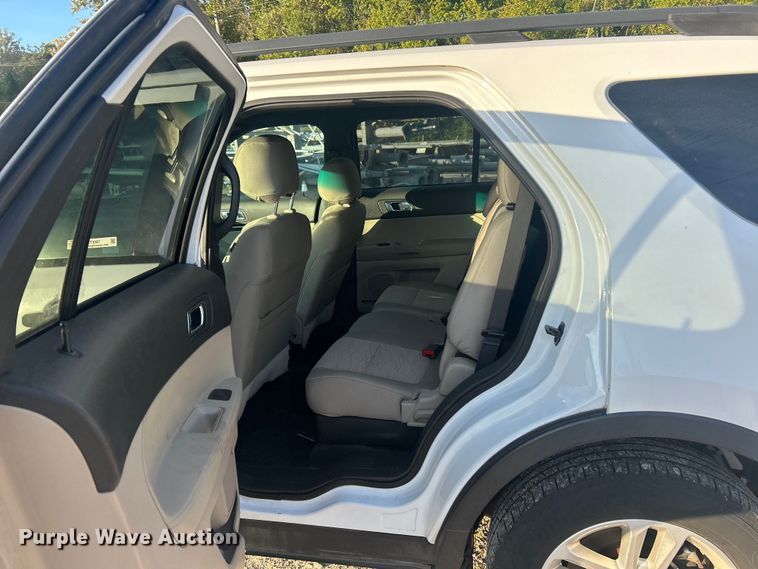 image for item ET3287 2015 Ford Explorer SUV