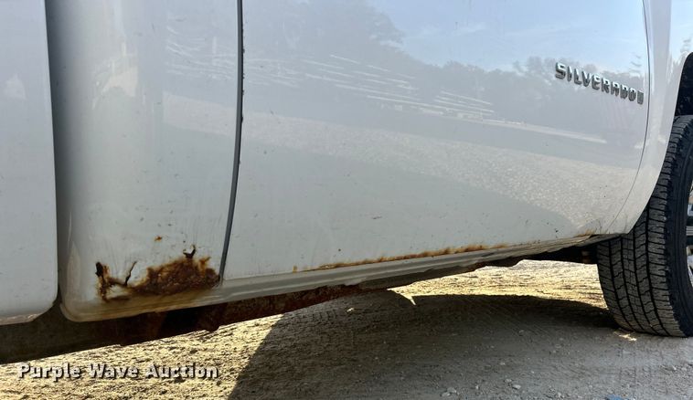 image for item ET3288 2008 Chevrolet Silverado 1500 pickup truck