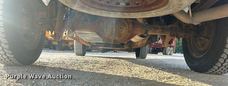 image for item ET3288 2008 Chevrolet Silverado 1500 pickup truck