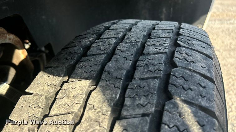 image for item ET3288 2008 Chevrolet Silverado 1500 pickup truck